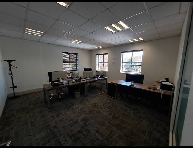 642M² OFFICE TO LET IN ILLOVO